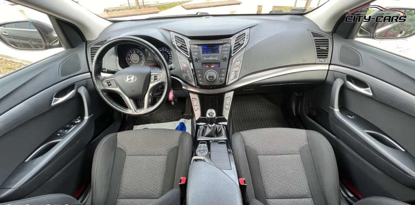 Hyundai i40 cena 57900 przebieg: 115000, rok produkcji 2018 z Stronie Śląskie małe 781